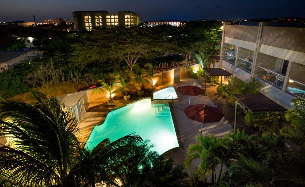 Costa Esmeralda Village Palm Beach Exterior photo